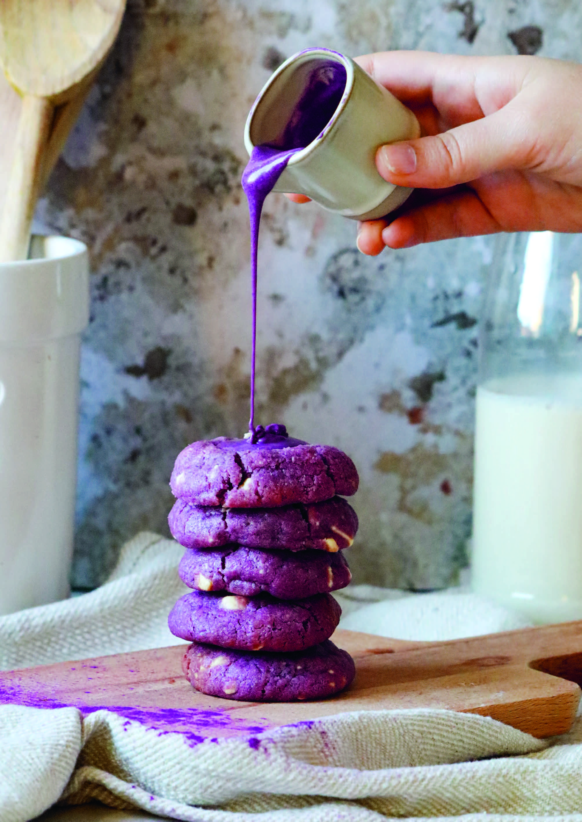 Cookies à l'ube et au chocolat blanc : la recette de cookies gourmands et colorés